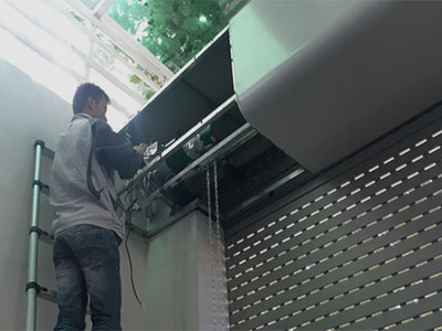 Bảo dưỡng cửa cuốn